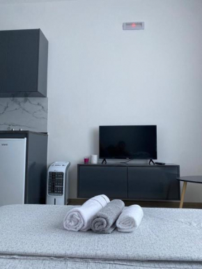 ET studio apartment